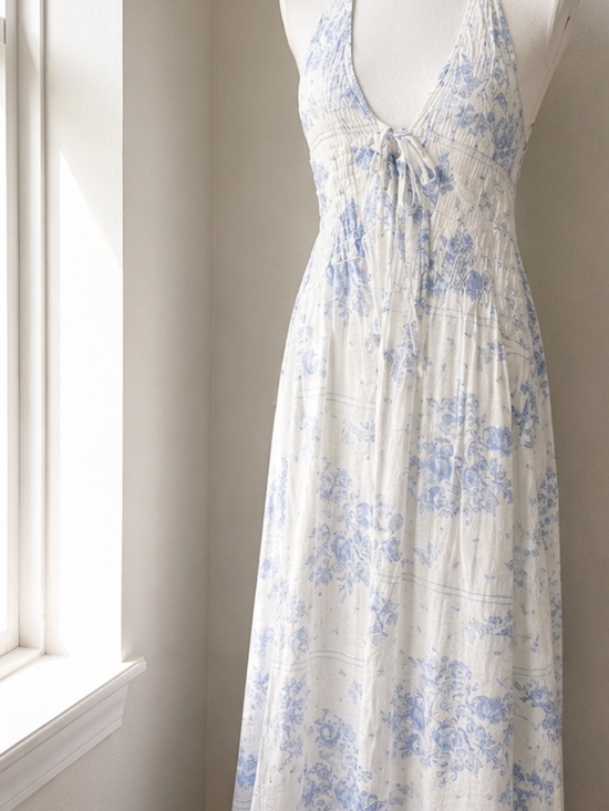 Universal Thread Dresses & Skirts - Universal Thread White Midi Dress with Light Blue Floral Print